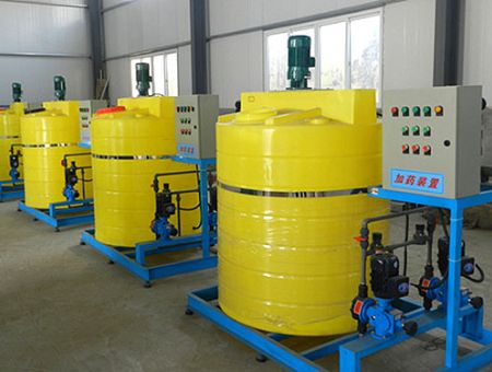 點(diǎn)擊查看詳細(xì)信息<br>標(biāo)題：加藥裝置 閱讀次數(shù)：5941